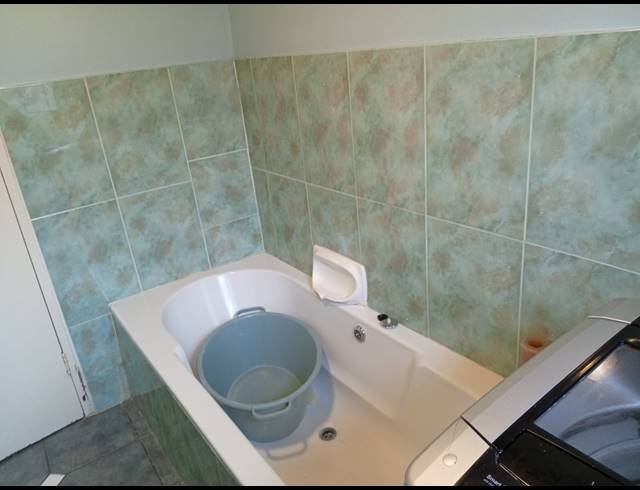3 BEDROOM HOUSE FOR SALE IN MANDELA PARK